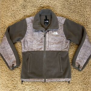 The North Face Denali Women’s jacket